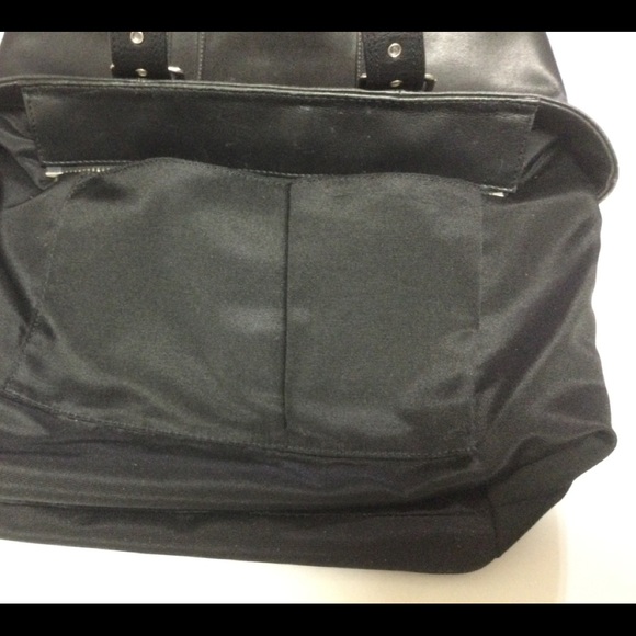 Coach Leather Hampton Bag - Picture 10 of 11